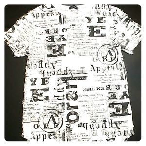 T-shirt by Roberto Sarino